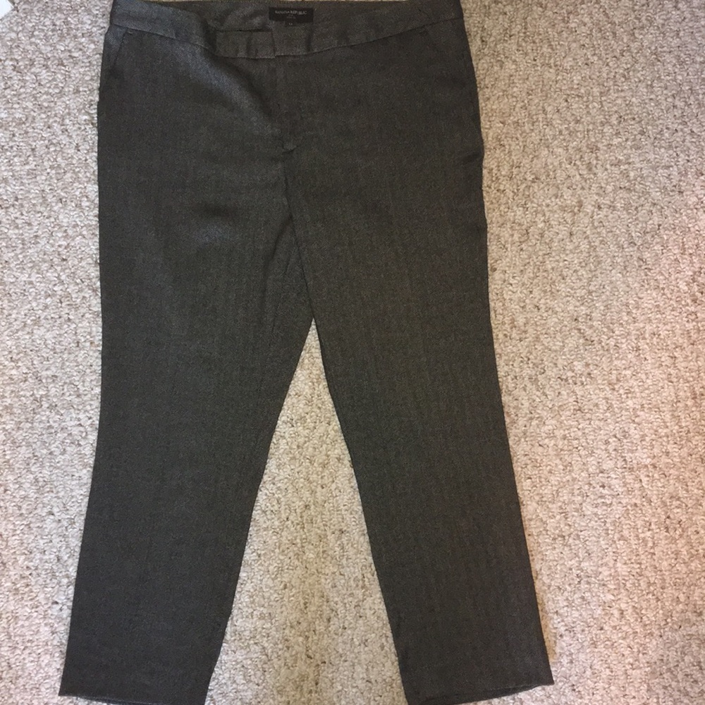 Banana Republic Black/Gray Pants Size 14